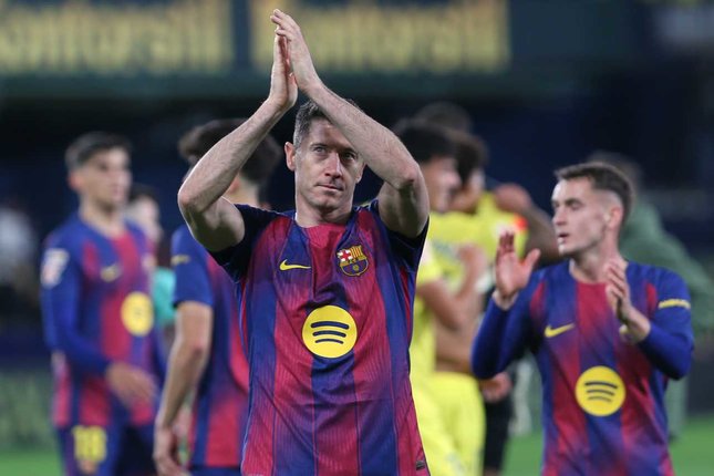 Penyerang Barcelona, Robert Lewandowski