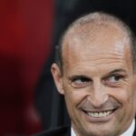 Ekspresi Massimiliano Allegri di laga AC Milan vs Juventus di San Siro,
